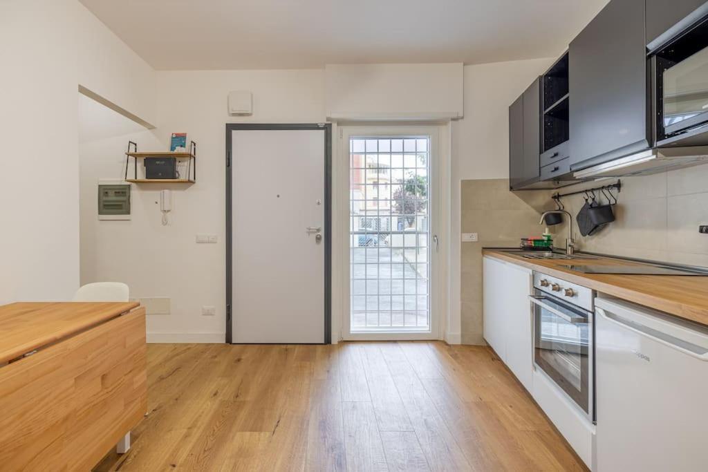 Apartment Little House 15 *